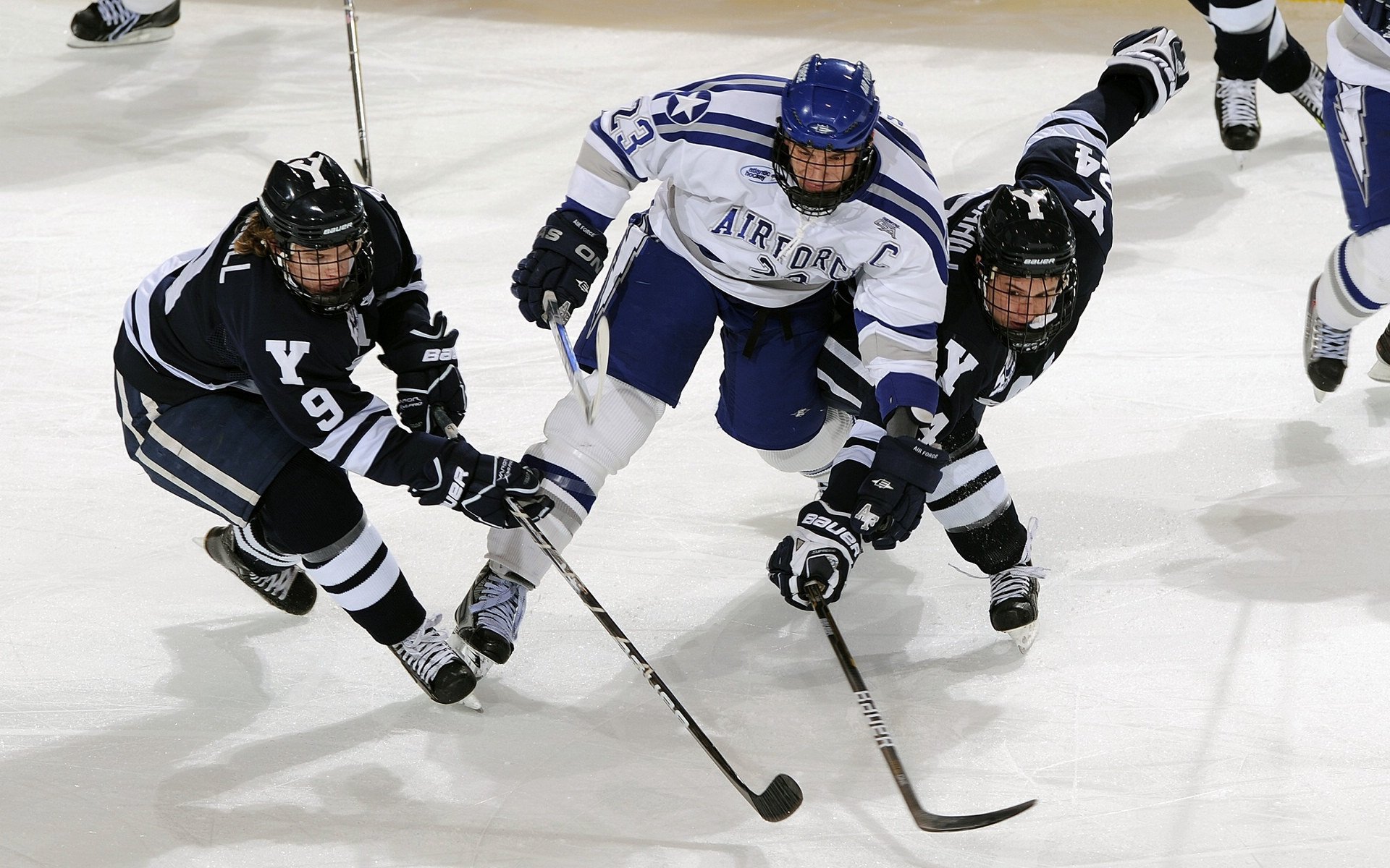 全球电竞产业链深度剖析：从游戏研发到赛事直播的完整生态，2020电竞产业