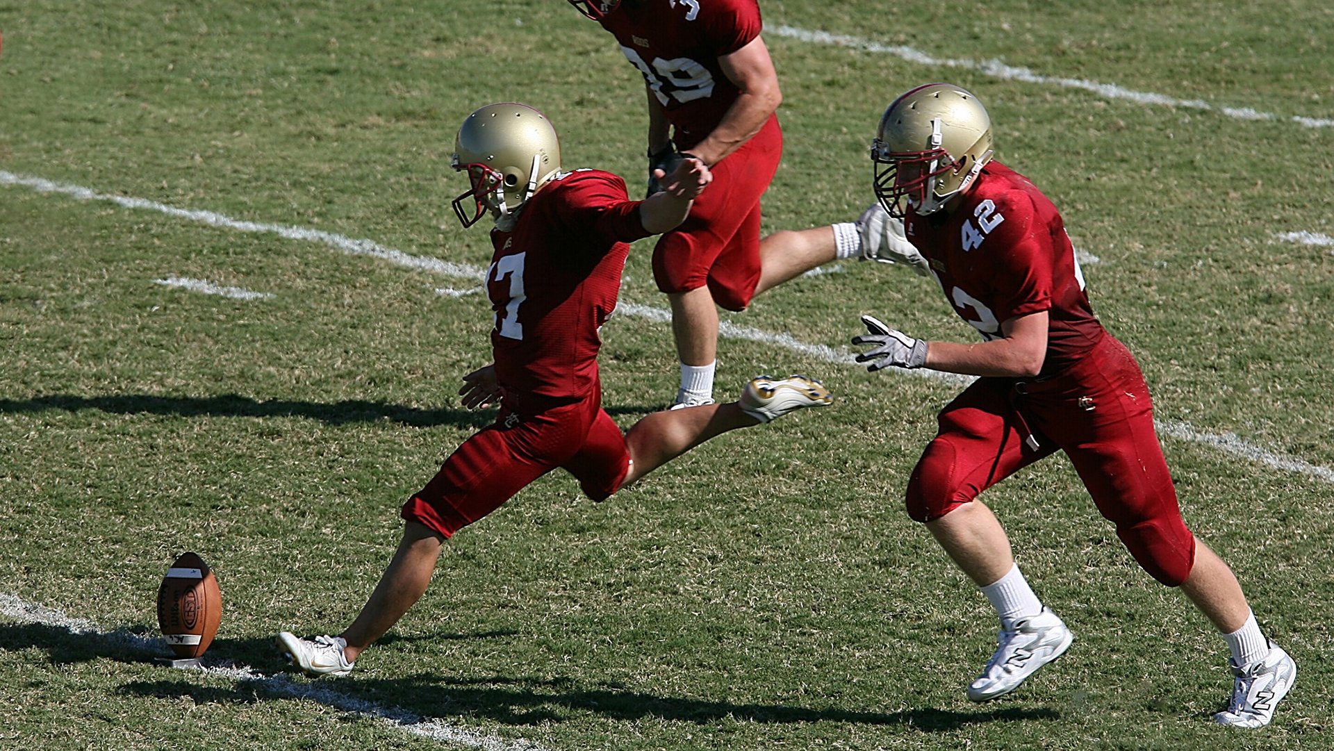 桑托斯锋线表现活跃，桑托斯队